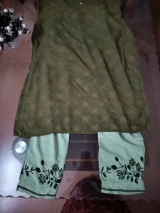 Kurta-pant Set
