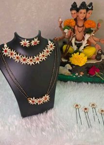 Floral Pearl Jewelry Set