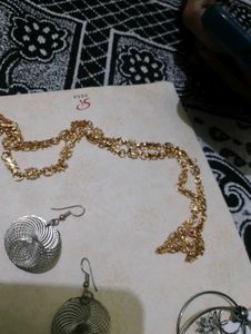 Jewelry Bundle: Necklace and Earrings