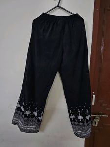 Magnificent Black Plazzo For Summers!