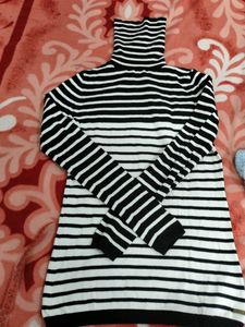 Black And White Lining Sweater
