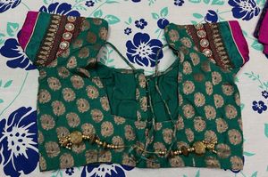 Purple Saree With Blouse