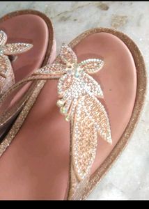 Blingy Wedges💗✨