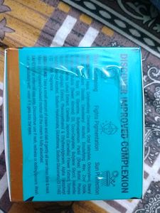 PILGRIM WHITE LOTUS DAY CREAM