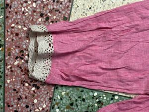 Pink Leggings with Lace Detail