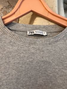 Zara Basic Ribbed Grey Crop Top, Bust-34/32
