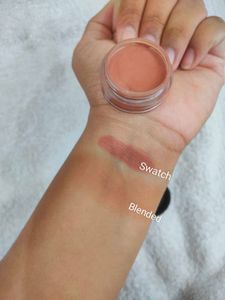 Swiss Beauty Cream n&#39; Tint. Shade: Cinnamon