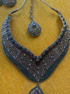 Necklace Set