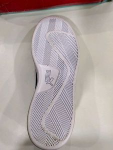 Puma Smash Sneakers