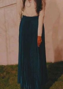Green Pleated Skirt