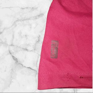 Maroon Graphic T-Shirt