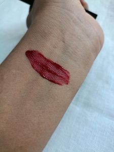 Manish Malhotra Matte Liquid Lipstick