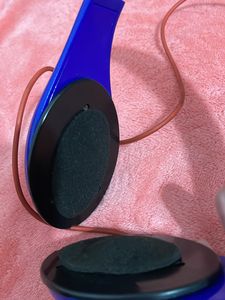 Headphone And Manicure Set