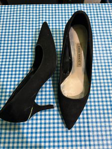 Zara Basic Heels