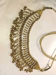 Vintage Rhinestone Gold Tone Necklace
