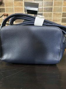 Oriflame Sweden Dune Crossbody Bag