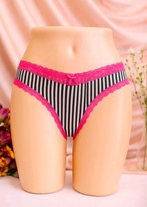 🔥💫 Striped Lace Panties
