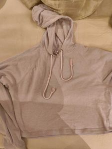 H&amp;M Lavender Hoodie Cropped