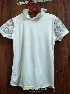 White Lace Top 🌼