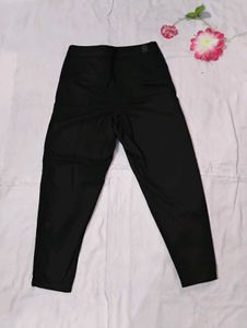 BARE Black Cropped Casual Denim(Waist-28)