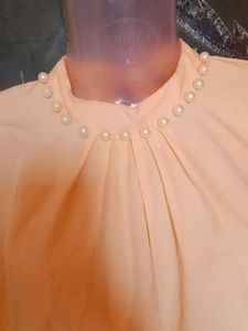 Peach Blouse with Pearl Detail💋