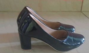Black Patent Leather Block Heel Pumps
