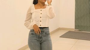 Beautiful 😍White Crop Top For Women