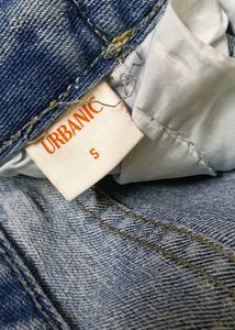 Urbanic Blue Ankle Length Jeans