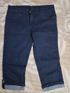 Navy Blue Caprese jeans