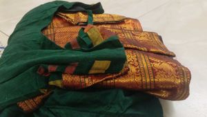 Elegant Striped Saree