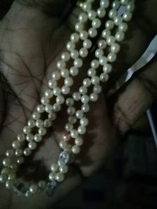 Pearls Chain