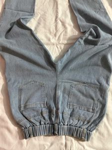 Distressed Light Wash Jogger Jeans, fits upto26-30