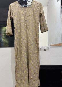 Floral Print Kurti & Pants
