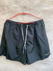 New Balance orignal with bill Black Shorts