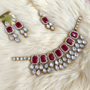Kudan Jewellery Set