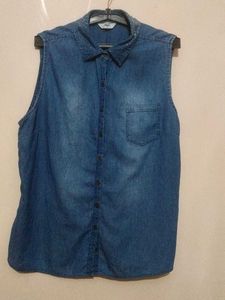 Loose Fit Denim Shirt - Perfect for Relaxed Style