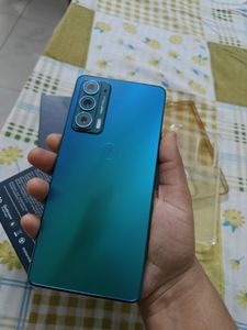 Motorola Edge 20