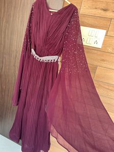 Elegant Burgundy Maxi Dress