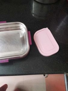 Used Milton Lunch Box