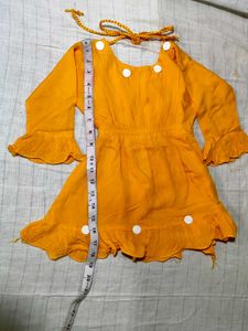 Girls&#39; Yellow &amp; Floral Two-Piece Set