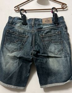 32 Size Like New