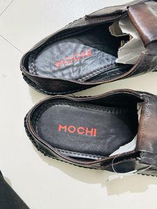 Mochi Man Casual Brown Sandals