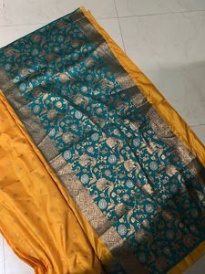 Combo Of Three Sarees💜
