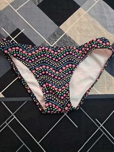 combo Of  Six  Imported Fabric  Panty in cotton