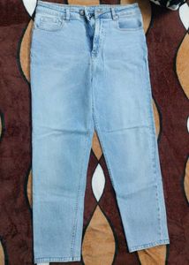 Women blue straight jeans