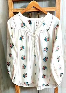Floral Embroidered Longer Sleeve Blouse Size-38-40