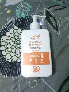 Aravi Organic Sunscreen Body Lotion