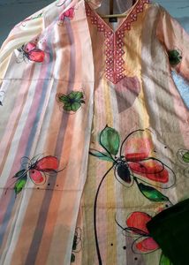New Floral Print Kurta Set