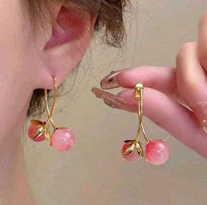 Floral Pearl Earrings