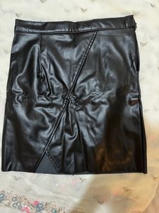 Black Leather Skirt With Slit 🎬